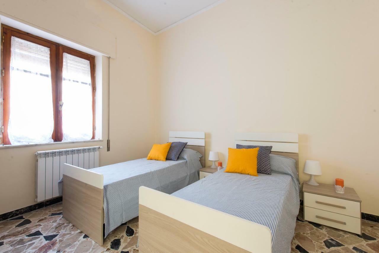 Casetta Vista Mare In Piazza A Mondello Παλέρμο Εξωτερικό φωτογραφία