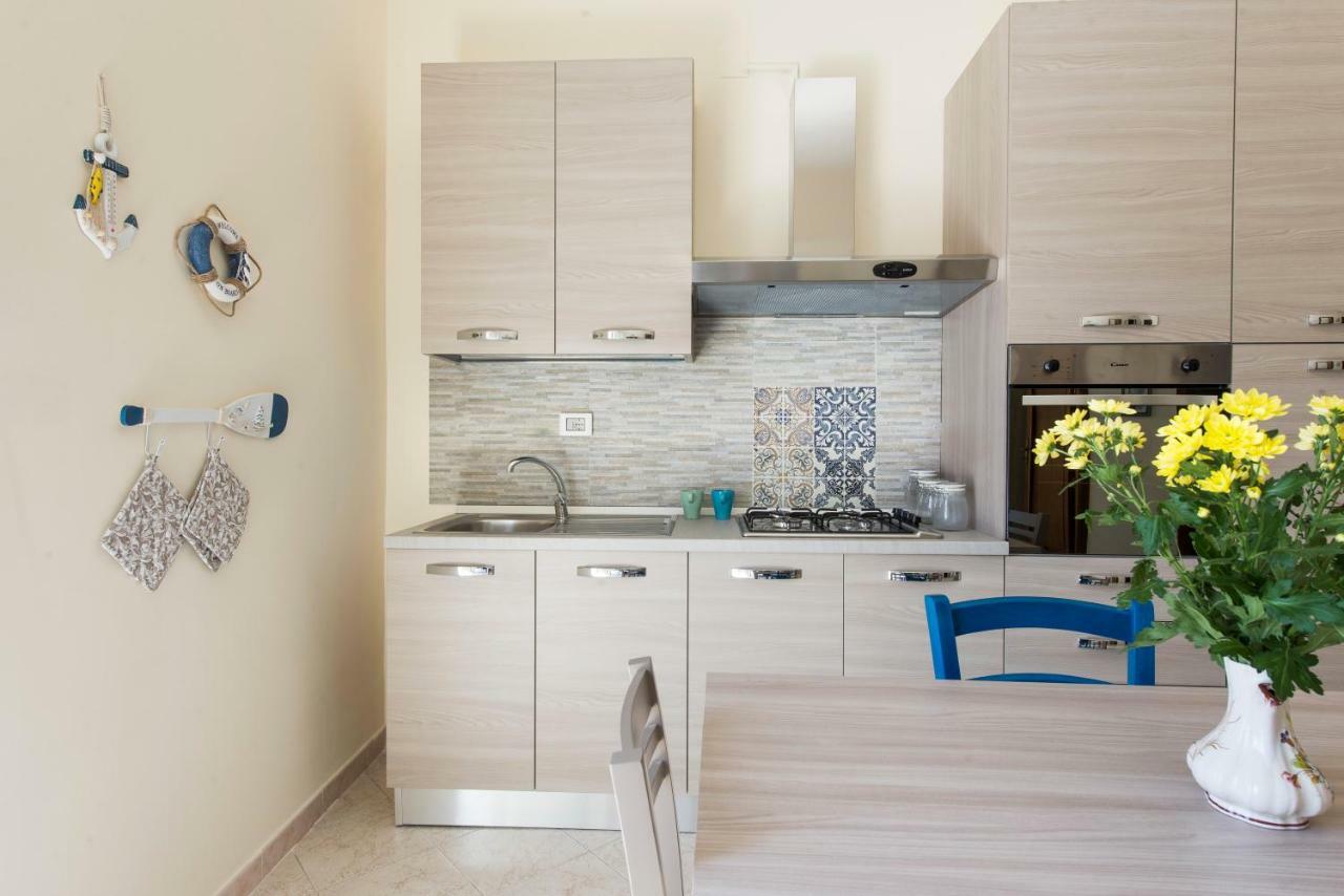 Casetta Vista Mare In Piazza A Mondello Παλέρμο Εξωτερικό φωτογραφία