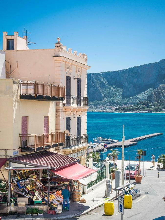 Casetta Vista Mare In Piazza A Mondello Παλέρμο Εξωτερικό φωτογραφία