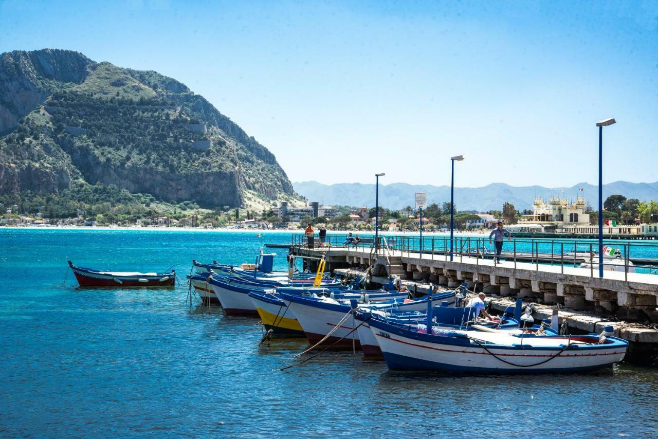 Casetta Vista Mare In Piazza A Mondello Παλέρμο Εξωτερικό φωτογραφία