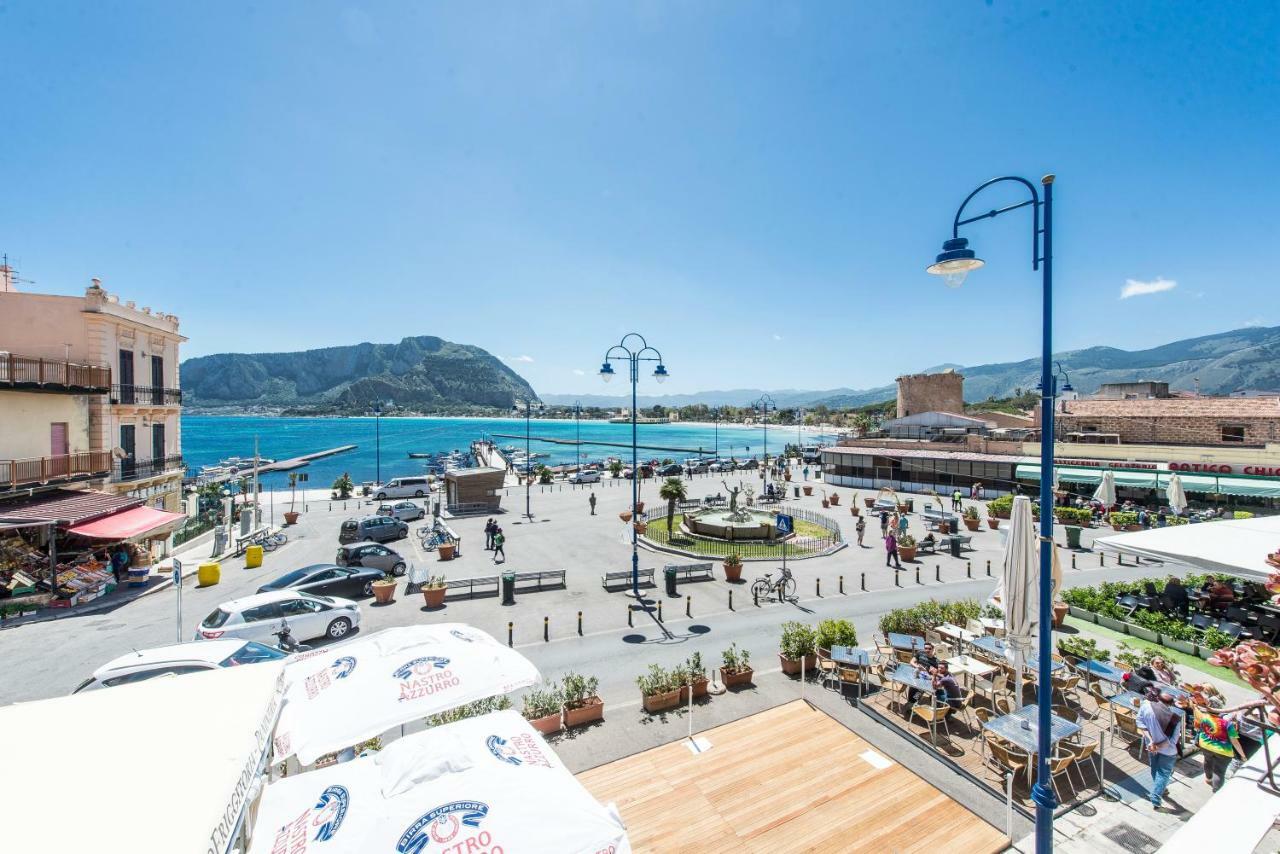 Casetta Vista Mare In Piazza A Mondello Παλέρμο Εξωτερικό φωτογραφία