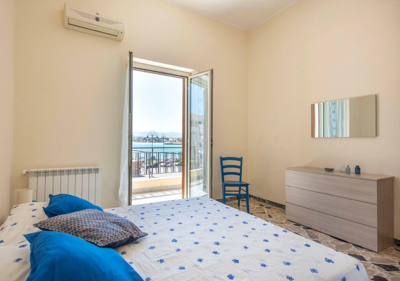 Casetta Vista Mare In Piazza A Mondello Παλέρμο Εξωτερικό φωτογραφία